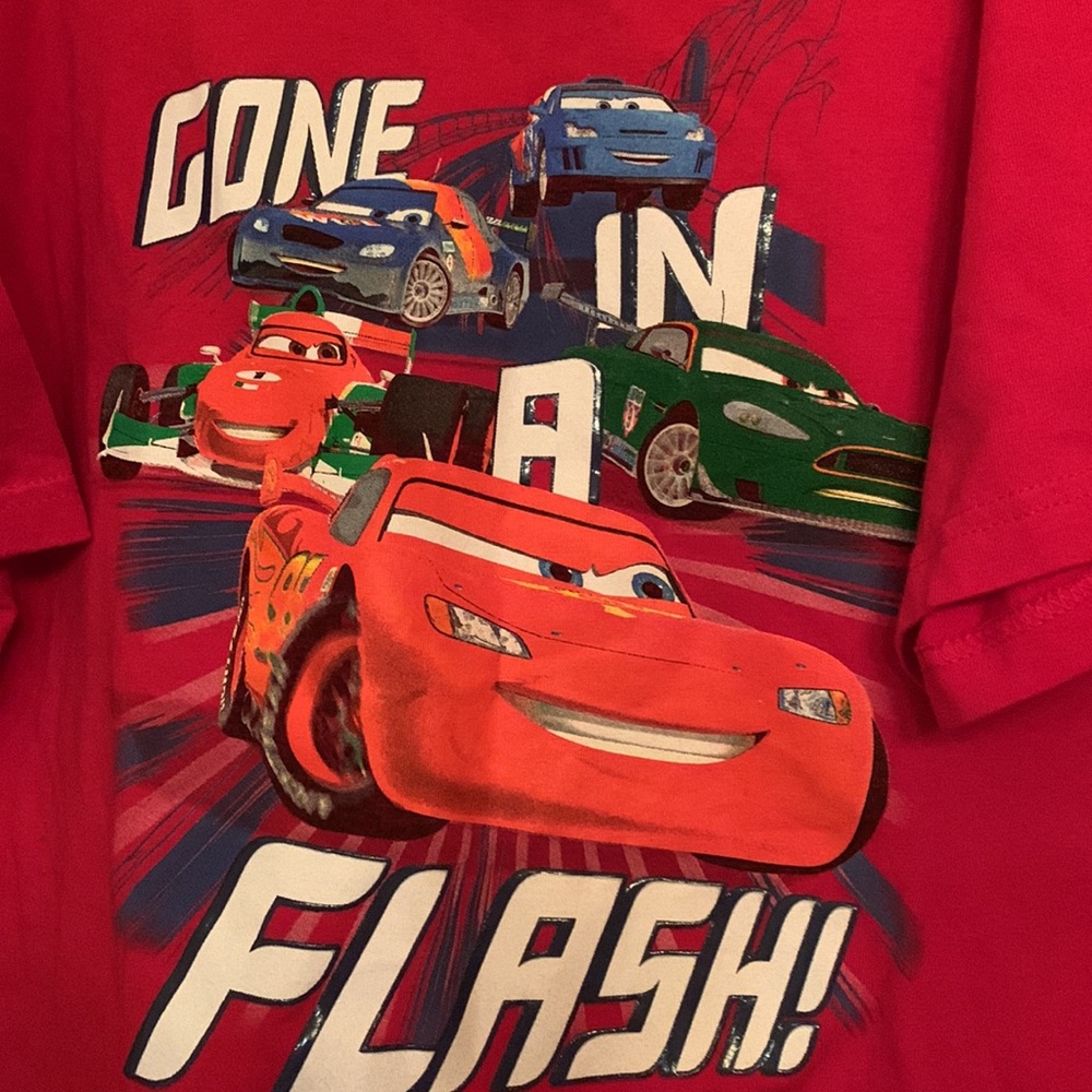 Disney Pixar Cars size 8 boy’s Lightning McQueen tee shirt race Gone in a Flash - Picture 2 of 5